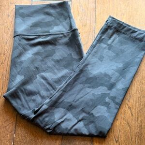 Lululemon Wunderunder Camouflage Leggings